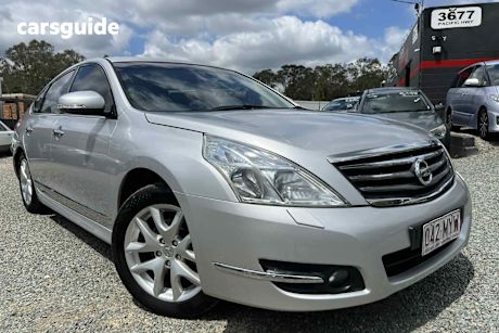 Silver 2009 Nissan Maxima Sedan 350 St-S