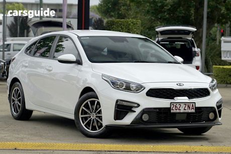 White 2020 Kia Cerato Hatchback S