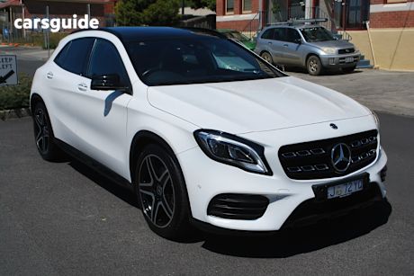 White 2018 Mercedes-Benz GLA250 Wagon 4Matic Whiteart Edition