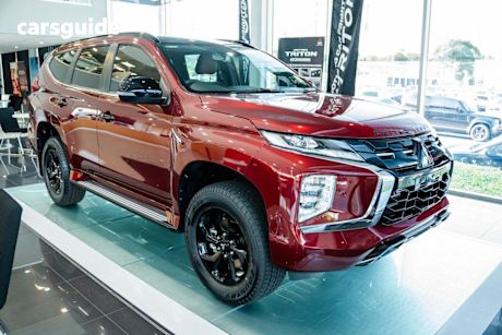 Red 2025 Mitsubishi Pajero Sport Wagon Gsr (4Wd) 7 Seat