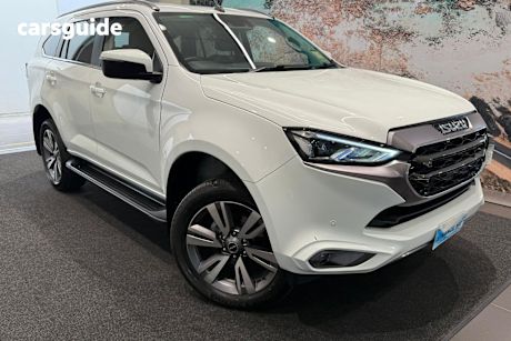 White 2024 Isuzu MU-X Wagon Ls-T (4X4)