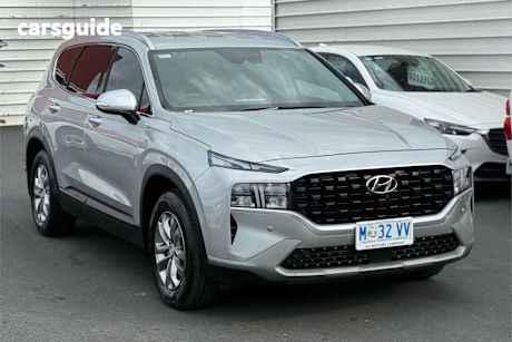 Silver 2022 Hyundai Santa FE Wagon Crdi (Awd)