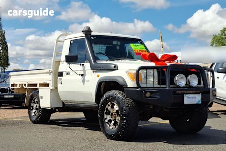 White 2008 Toyota Landcruiser Cab Chassis Workmate (4X4)