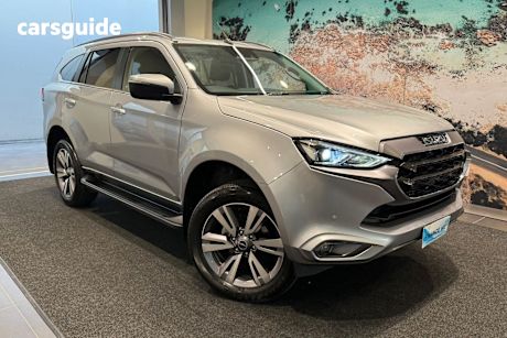 Silver 2024 Isuzu MU-X Wagon Ls-T (4X4)