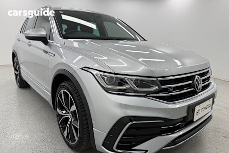 Silver 2021 Volkswagen Tiguan Wagon 162 Tsi R-Line