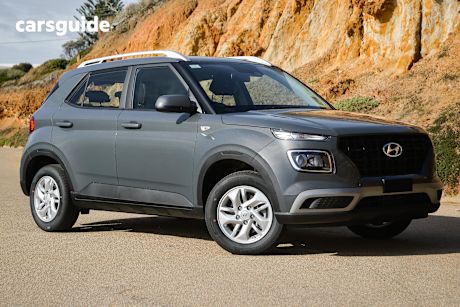 Grey 2025 Hyundai Venue Wagon