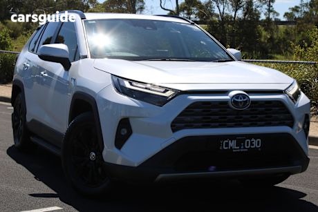 White 2023 Toyota RAV4 Wagon Cruiser (Awd) Hybrid