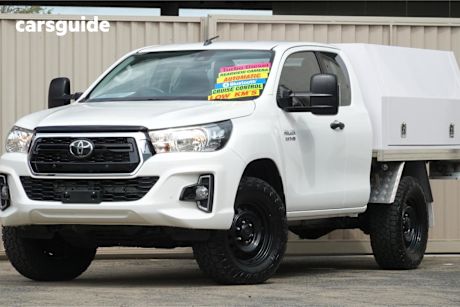 White 2020 Toyota Hilux X Cab Cab Chassis Sr (4X4)