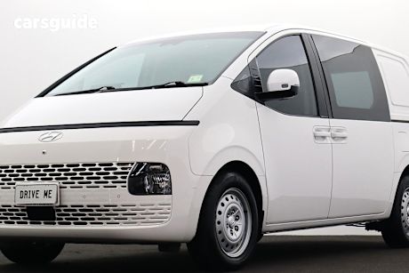 White 2022 Hyundai Staria Van Load 2S 2.2D Liftback