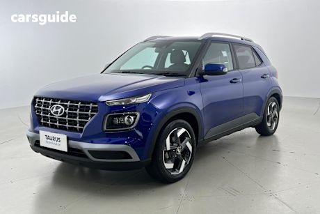 Blue 2022 Hyundai Venue Wagon Elite (Black) Sunroof