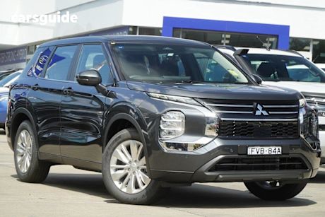 Grey 2025 Mitsubishi Outlander Wagon Es 5 Seat (2Wd)