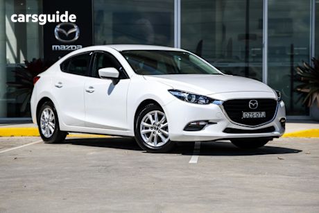 White 2018 Mazda 3 Hatchback Neo Sport (5Yr)