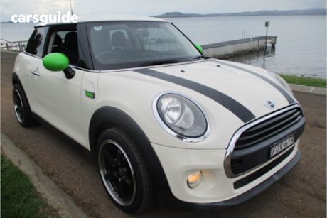 White 2016 Mini Cooper Hatchback One