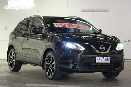 Black 2015 Nissan Qashqai Wagon Ti (4X2)