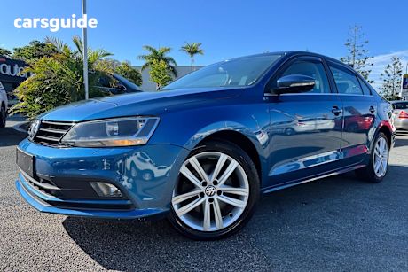 Blue 2016 Volkswagen Jetta Sedan 118 Tsi Highline
