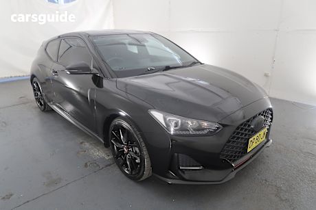 Black 2020 Hyundai Veloster Coupe Turbo