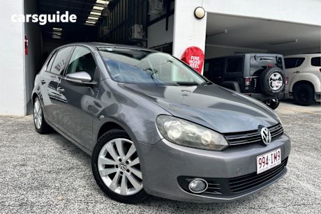 Grey 2010 Volkswagen Golf Hatchback 118 Tsi Comfortline