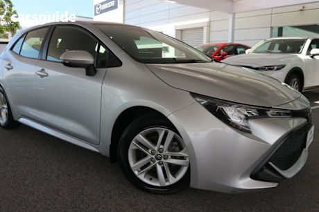 Silver 2022 Toyota Corolla Hatchback Ascent Sport + Navigation