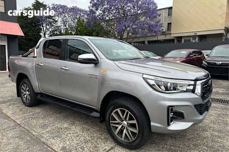 Silver 2020 Toyota Hilux Double Cab Pick Up Sr5 (4X4)