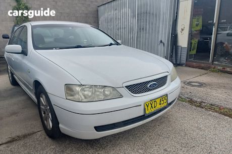 White 2003 Ford Falcon Sedan Futura