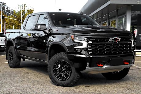 Black 2025 Chevrolet Silverado Crew Cab Pickup 1500 Zr2