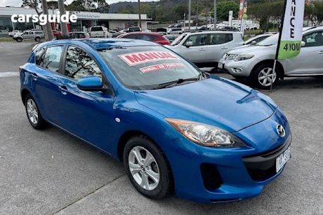 Blue 2013 Mazda 3 Hatchback Neo