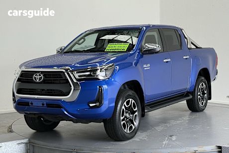 Blue 2023 Toyota Hilux Double Cab Pick Up Sr5 (4X4)