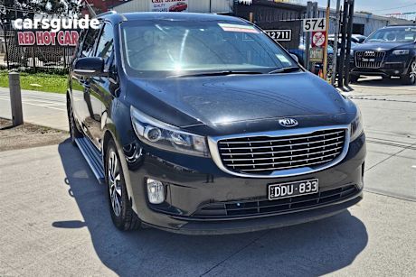 Black 2015 Kia Carnival Wagon Sli
