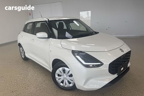 White 2025 Suzuki Swift Hatchback Hybrid