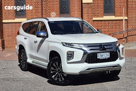 White 2022 Mitsubishi Pajero Sport Wagon Gls (2Wd) 7 Seat