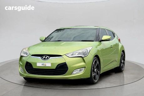 Green 2012 Hyundai Veloster Coupe +