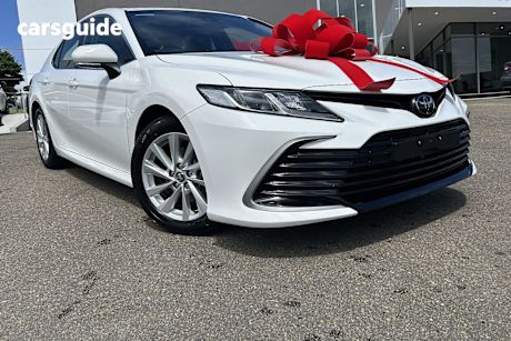 White 2024 Toyota Camry Sedan Ascent