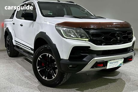 White 2018 HSV Colorado Crew Cab Pickup Sportscat (4X4)