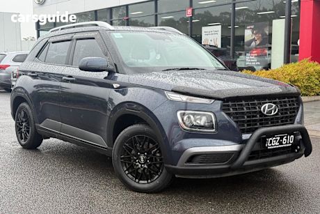 Blue 2022 Hyundai Venue Wagon