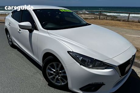 White 2016 Mazda 3 Sedan Maxx