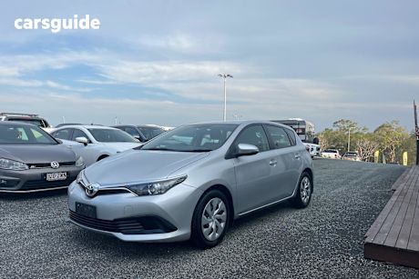 Silver 2015 Toyota Corolla Hatchback Ascent