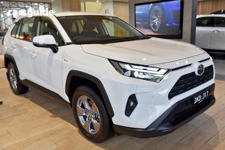 White 2025 Toyota RAV4 Wagon Gx (Awd) Hybrid