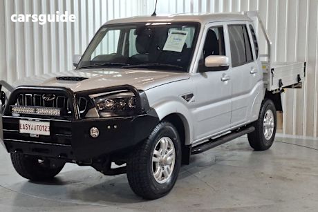 Silver 2022 Mahindra PIK-UP Dual Cab Chassis S11 4X4