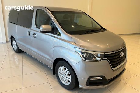 Silver 2019 Hyundai Imax Wagon Active