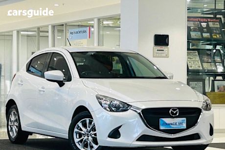 White 2016 Mazda 2 Hatchback Maxx