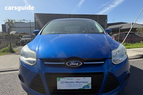 Blue 2012 Ford Focus Hatchback Ambiente