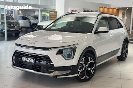 White 2023 Kia Niro Wagon Hev Gt-Line Body C Pill (Hyb)