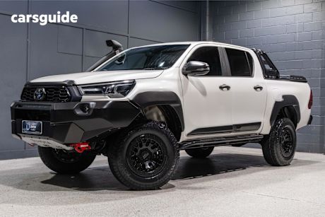 White 2021 Toyota Hilux Double Cab Pick Up Rugged X (4X4)
