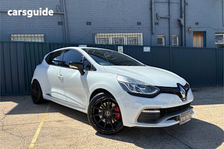 White 2014 Renault Clio Hatchback Rs 200 Sport