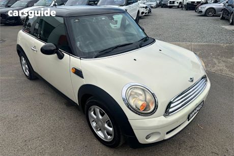 White 2009 Mini Hatch Hatch COOPER F