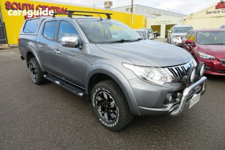 Silver 2015 Mitsubishi Triton Dual Cab Utility Exceed (4X4)