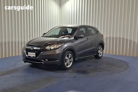 Grey 2016 Honda HR-V Wagon Vti-L