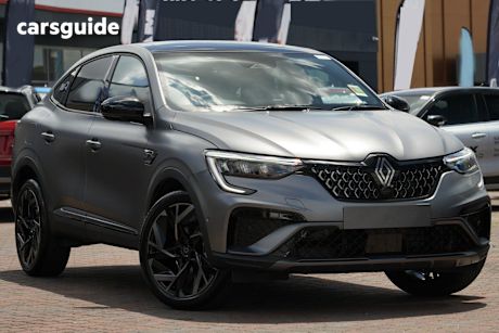 Grey 2025 Renault Arkana Coupe Esprit Alpine