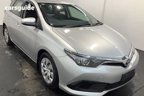 Silver 2017 Toyota Corolla Hatchback Ascent