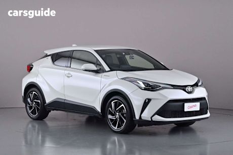 White 2019 Toyota C-HR Hatchback Koba (2Wd)